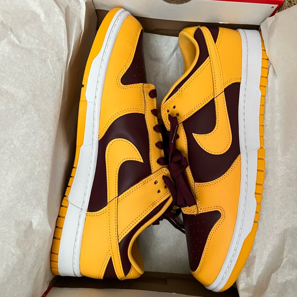 Nike Dunk Low